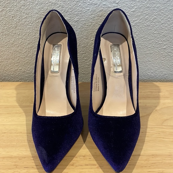 Closed toe stiletto high heels - Picture 3 of 5